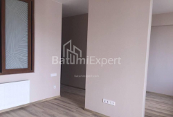 آپارتمان 2-комн 76 m² - نیکو پیروسمانی, Batumi