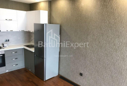 آپارتمان 2-комн 60 m² - نیکو پیروسمانی, Batumi