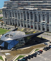 آپارتمان 2-комн 46 m² - زورابا گورگیلادزه, Batumi