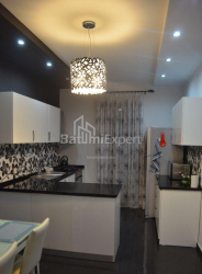 آپارتمان 5-комн 160 m² - زورابا گورگیلادزه, Batumi