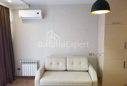 آپارتمان 30 متر مربع - زورابا گورگیلادزه, Batumi, گرجستان