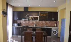 آپارتمان 3-комн 84 m² - ایلیا چاوچاوادزه, Batumi