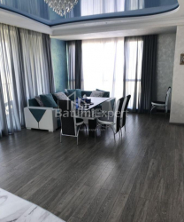 آپارتمان 3-комн 90 m² - یوریوسکایا, Batumi