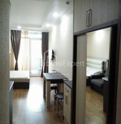 آپارتمان 28 متر مربع - یوسف کوبالادزه, Batumi, گرجستان