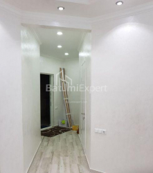 آپارتمان 3-комн 68 m² - یوسف کوبالادزه, Batumi