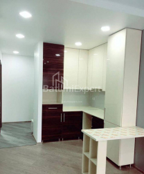 آپارتمان 3-комн 88 m² - کلانتر خیمشیاشویلی, Batumi