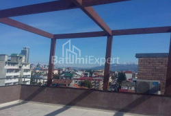 آپارتمان 2-комн 45 m² - زورابا گورگیلادزه, Batumi