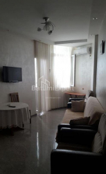 آپارتمان 2-комн 33 m² - زورابا گورگیلادزه, Batumi