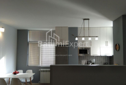 آپارتمان 3-комн 80 m² - الکساندرا پوشکین, Batumi