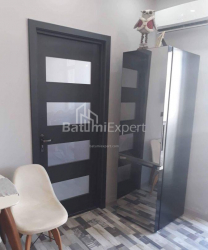 آپارتمان 3-комн 53 m² - پترا ملیکیشویلی, Batumi