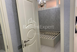 آپارتمان 68 متر مربع - یوسف کوبالادزه, Batumi, گرجستان