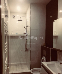 آپارتمان 6-комн 152 m² - زورابا گورگیلادزه, Batumi