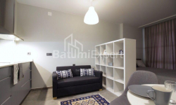 آپارتمان 35 متر مربع - زورابا گورگیلادزه, Batumi, گرجستان