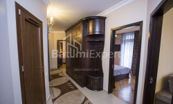 آپارتمان 4-комн 115 m² - کنستانتین مرجانیشویلی, Batumi