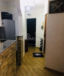 آپارتمان 3-комн 58 m² - کلانتر خیمشیاشویلی, Batumi