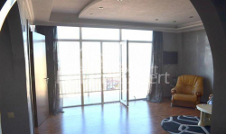 آپارتمان 3-комн 80 m² - الکساندرا پوشکین, Batumi