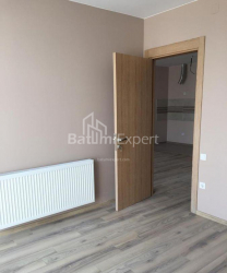 آپارتمان 3-комн 90 m² - نیکو پیروسمانی, Batumi