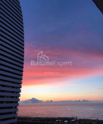 آپارتمان 3-комн 80 m² - زورابا گورگیلادزه, Batumi