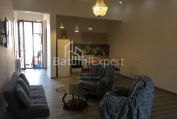 آپارتمان 3-комн 85 m² - زورابا گورگیلادزه, Batumi