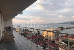 آپارتمان 3-комн 160 m² - یوریوسکایا, Batumi