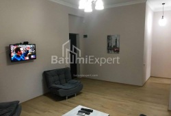 آپارتمان 2-комн 77 m² - شاه پرنواز, Batumi