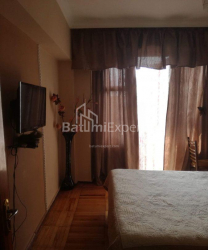 آپارتمان 4-комн 67 m² - زورابا گورگیلادزه, Batumi