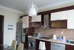 آپارتمان 4-комн 180 m² - ایلیا چاوچاوادزه, Batumi