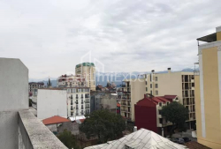 آپارتمان 71 متر مربع - دیوید کلدیاشویلی, Batumi, گرجستان