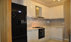 آپارتمان 3-комн 87 m² - زورابا گورگیلادزه, Batumi