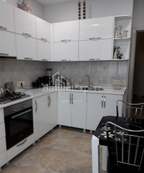 آپارتمان 3-комн 96 m² - کلانتر خیمشیاشویلی, Batumi