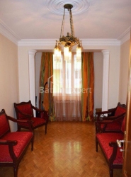 آپارتمان 4-комн 120 m² - زورابا گورگیلادزه, Batumi
