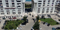 آپارتمان 4-комн 130 m² - کلانتر خیمشیاشویلی, Batumi