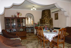 آپارتمان 5-комн 290 m² - کنستانتین مرجانیشویلی, Batumi