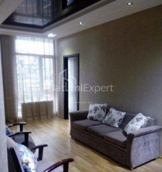 آپارتمان 3-комн 70 m² - یوریوسکایا, Batumi