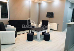 آپارتمان 2-комн 60 m² - نیکو پیروسمانی, Batumi