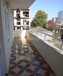 آپارتمان 4-комн 76 m² - پترا ملیکیشویلی, Batumi