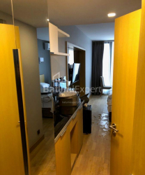 آپارتمان 1-комн 30 m² - کلانتر خیمشیاشویلی, Batumi