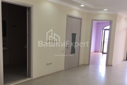 آپارتمان 4-комн 73 m² - ایلیا چاوچاوادزه, Batumi