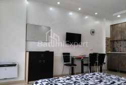 آپارتمان 36 متر مربع - یوسف کوبالادزه, Batumi, گرجستان