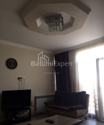 آپارتمان 4-комн 95 m² - کلانتر خیمشیاشویلی, Batumi