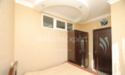 آپارتمان 3-комн 53 m² - پترا باگریونی, Batumi