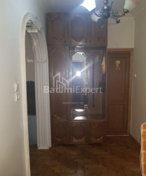 آپارتمان 4-комн 85 m² - پترا باگریونی, Batumi
