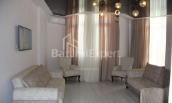 آپارتمان 80 متر مربع - زورابا گورگیلادزه, Batumi, گرجستان