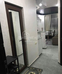 آپارتمان 3-комн 50 m² - نیکو پیروسمانی, Batumi
