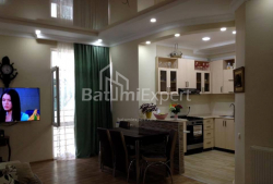 آپارتمان 3-комн 77 m² - یوریوسکایا, Batumi