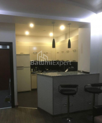 آپارتمان 2-комн 56 m² - کلانتر خیمشیاشویلی, Batumi