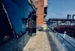 آپارتمان 3-комн 124 m² - واختنگ گرگاسالی, Batumi