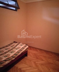 آپارتمان 4-комн 65 m² - ایوان جاواخیشویلی, Batumi