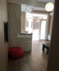 آپارتمان 69 متر مربع - زورابا گورگیلادزه, Batumi, گرجستان