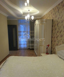 آپارتمان 4-комн 274 m² - دیمتر تودادبولی, Batumi